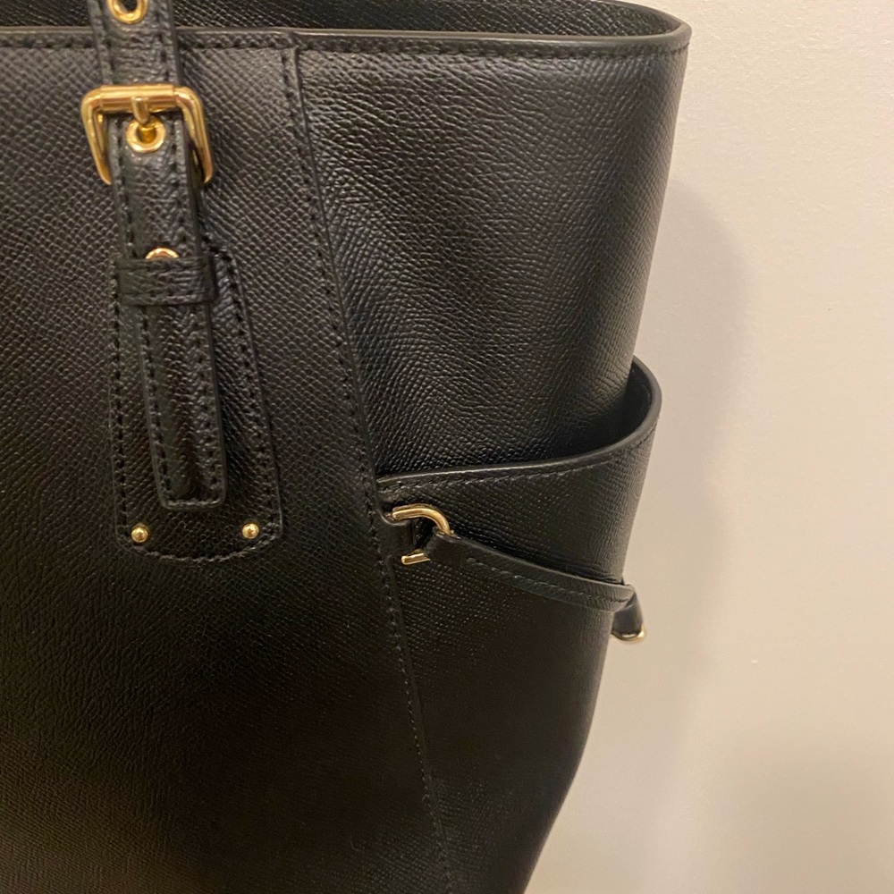 Michael Kors Large Handbag - Picture 9 of 9